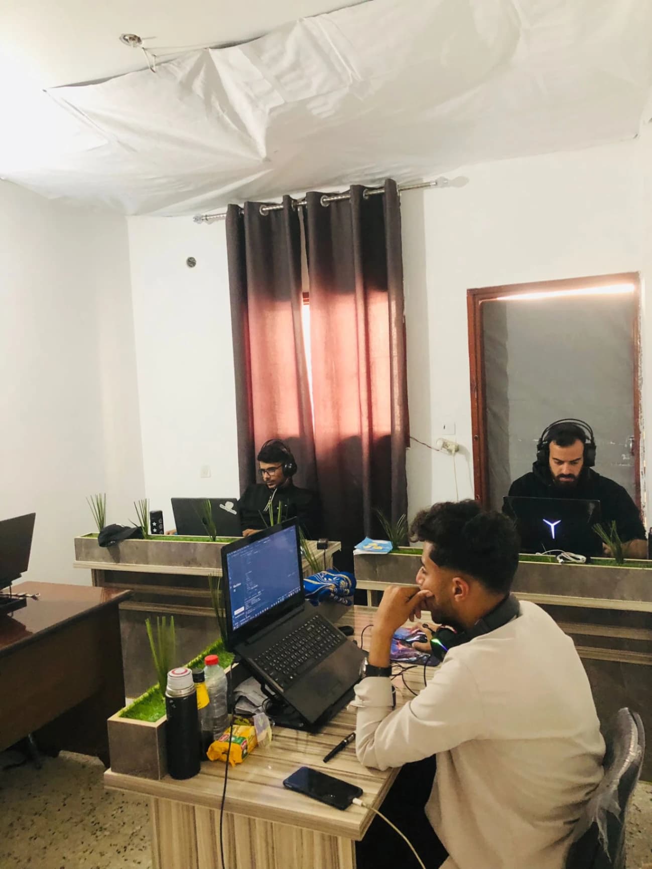 شركة آيدل لمساحات العمل والقاعات التدريبية gallery 1